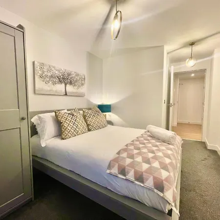 Chic Leeds City Apartment, Free Parking, Balcony Exterior foto