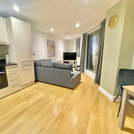 Chic Leeds City Apartment, Free Parking, Balcony Exterior foto